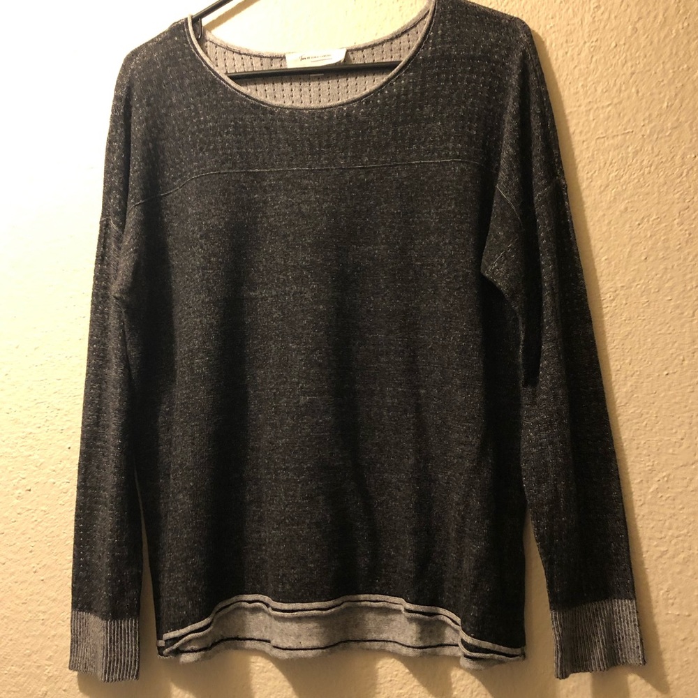 Two by Vince Camuto knit Shirt